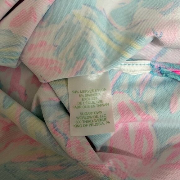 Lilly Pultizer Women Chilly Lilly Floral Top Size S UPF 50+ Resort Vacation - Picture 5 of 8